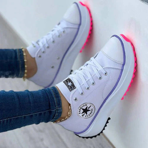 TENIS FEMENINO CON SUELA DENTADA | ESTILO CLÁSICO® 2.0